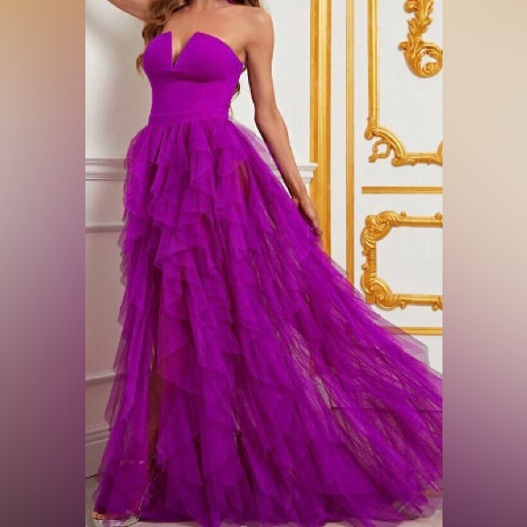 Metallic Ruched Bodice Pleated Hem Formal Party Tube Dress